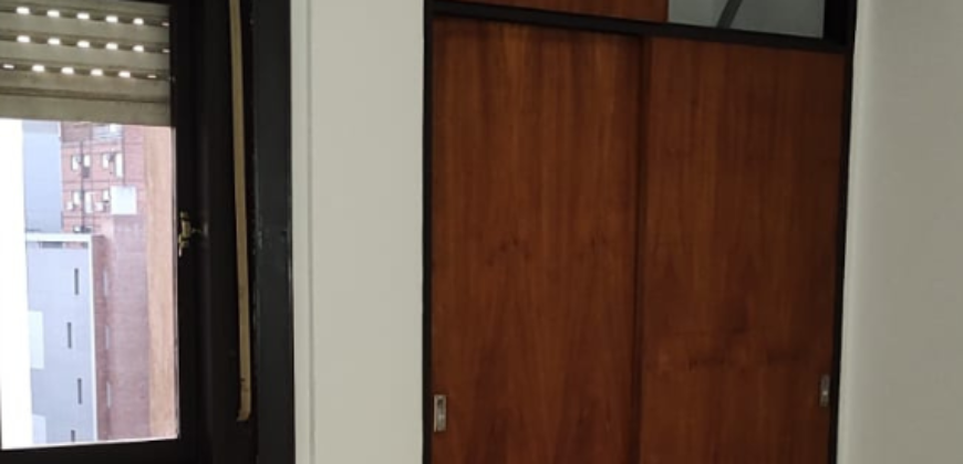 ALQUILER – Departamento de 2 Dormitorios B° Centro